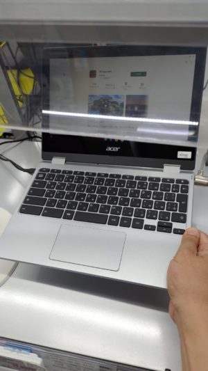 ビックカメラのAcerChromebook（Spin311）