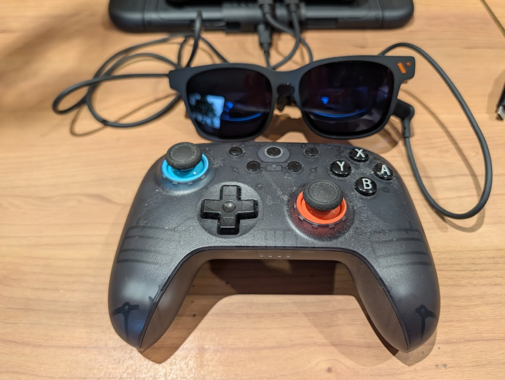 8BitDoのBluetoothコントローラーとVITURE Pro 2